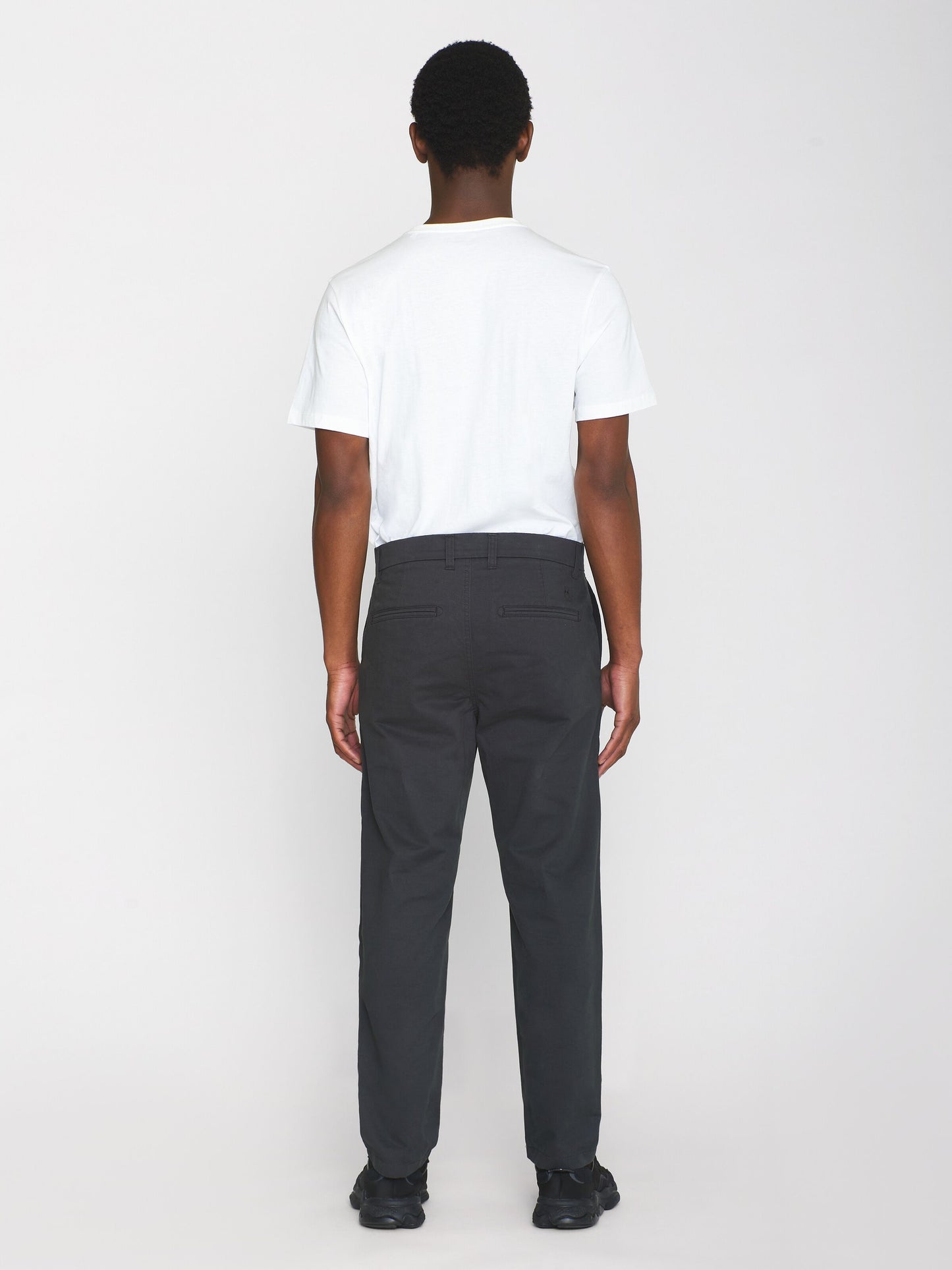 Chino CHUCK regular twill pants - Phantom - KnowledgeCotton