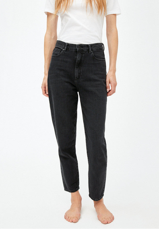 Damen Jeans MAIRAA washed down black von Armedangels