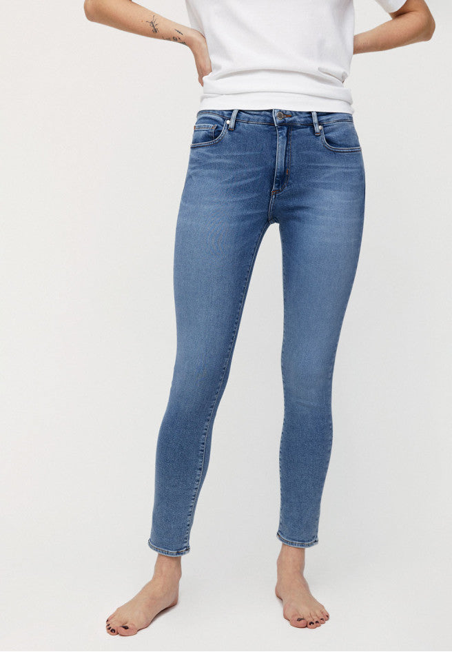 Damen Jeans TILLAA sky blue von ARMEDANGELS